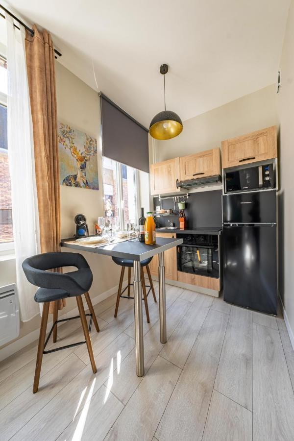 Les Appartements De La Nef D'Or سانت كونتان الغرفة الصورة
